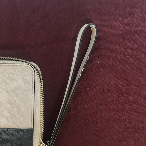 kate spade wallet wristlet - Picture 6 of 9